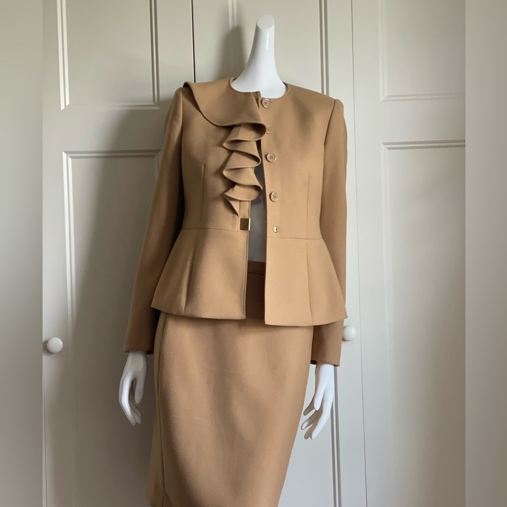 Anne Klein Tan Women’s Suit Jacket - Size 2